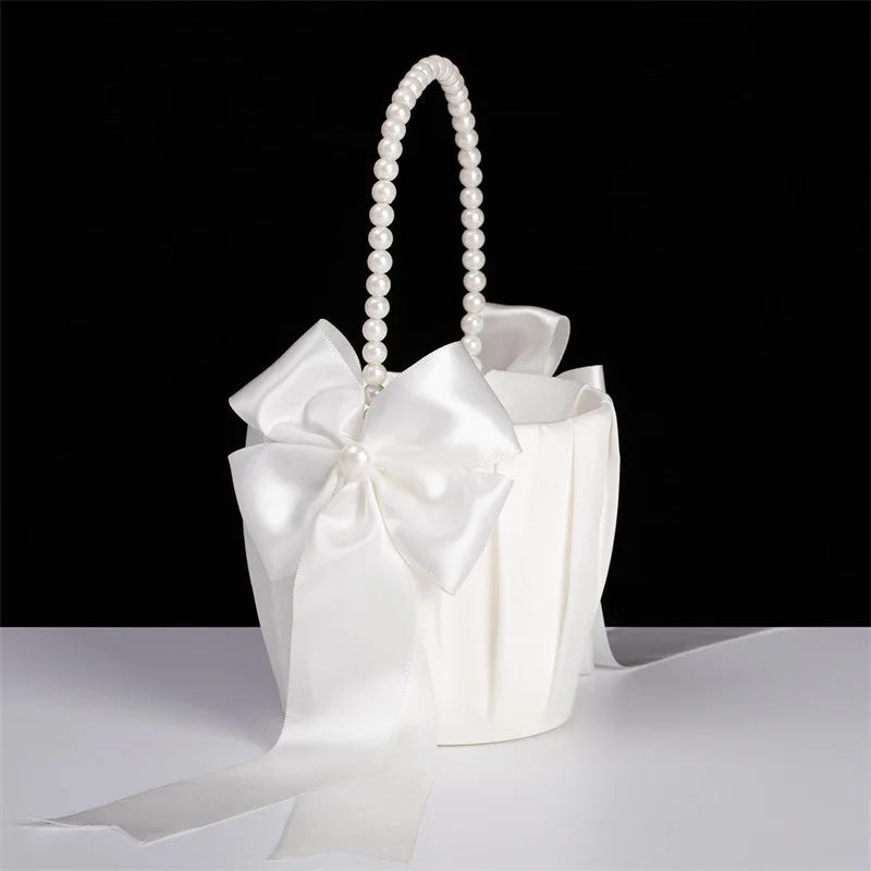 Satin Perlen Blumenkorb – Eleganter Hochzeitskorb für Blumenmädchen und Ringe Kaufschwan® Design 2