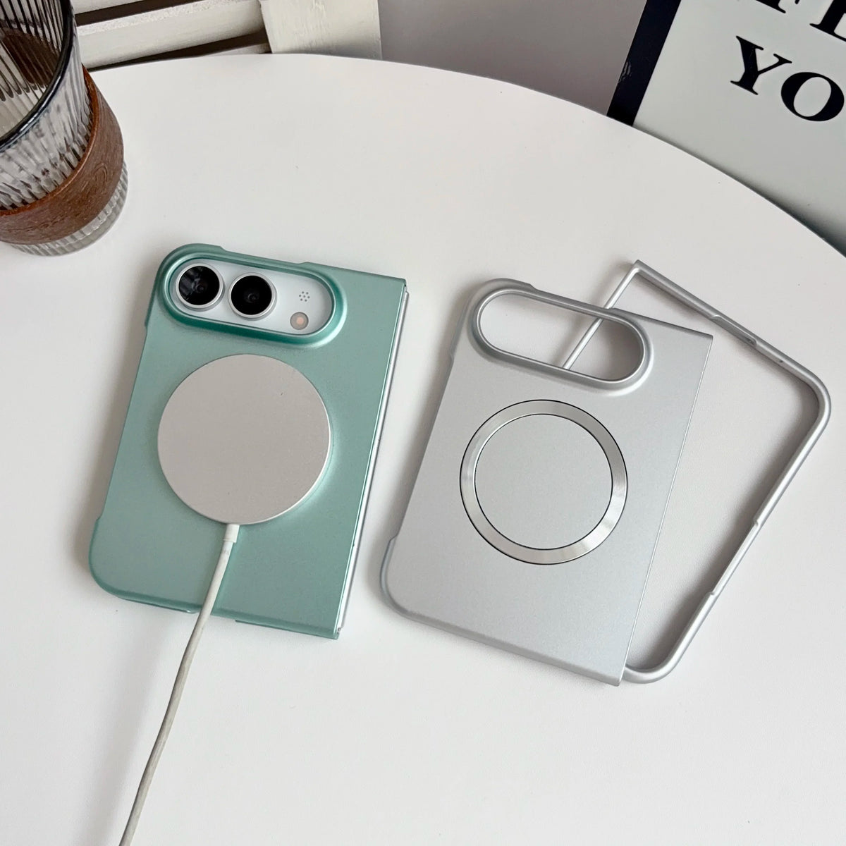 Ultradünne Metallisch Lackierte Magnetische Schutzhülle für iPhone Duo – MagSafe-Kompatible Stoßschützende Hart-PC-Hülle mit Angenehmer Oberfläche Kaufschwan®