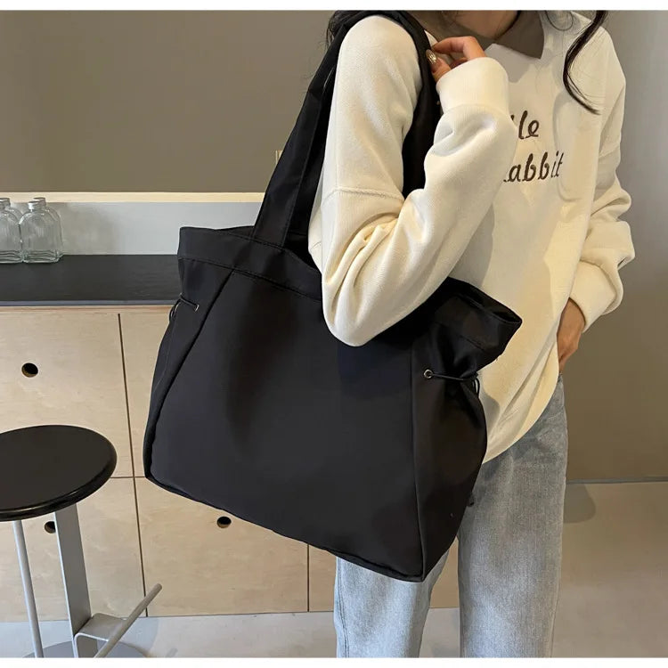 Casual Fashion Tote Bag mit Großer Kapazität – Damen Schultertasche für Reisen & Alltag | Ästhetische Handtasche mit Kordelzug Kaufschwan®