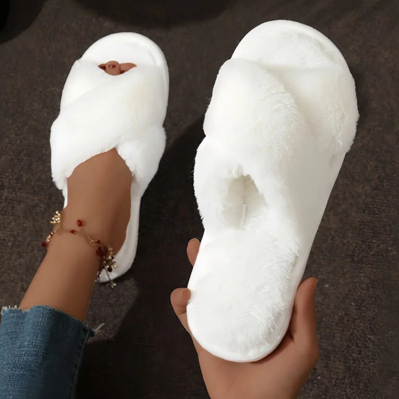 Modische Cross-Strap Plüschpantoffeln für Damen | Flauschige Hausschuhe für Zuhause | Kunstfell Flacher Absatz, Große Größe 43 Kaufschwan® Weiß 42-43