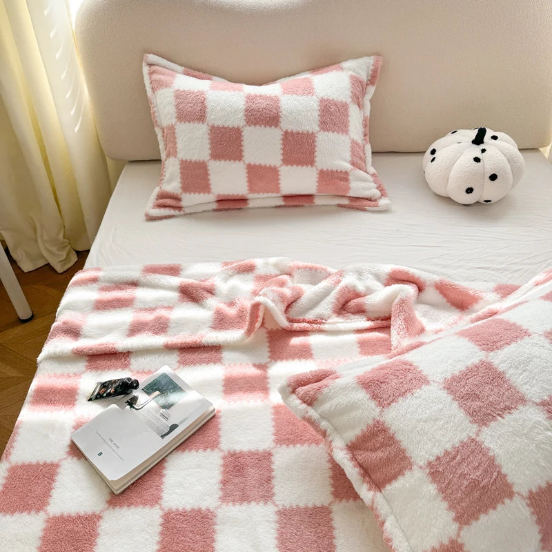 Rosa Weiß Flanell Panda Fleece Decke – Weiche, bequeme Kuscheldecke für Sofa, Bett & Büro Kaufschwan®