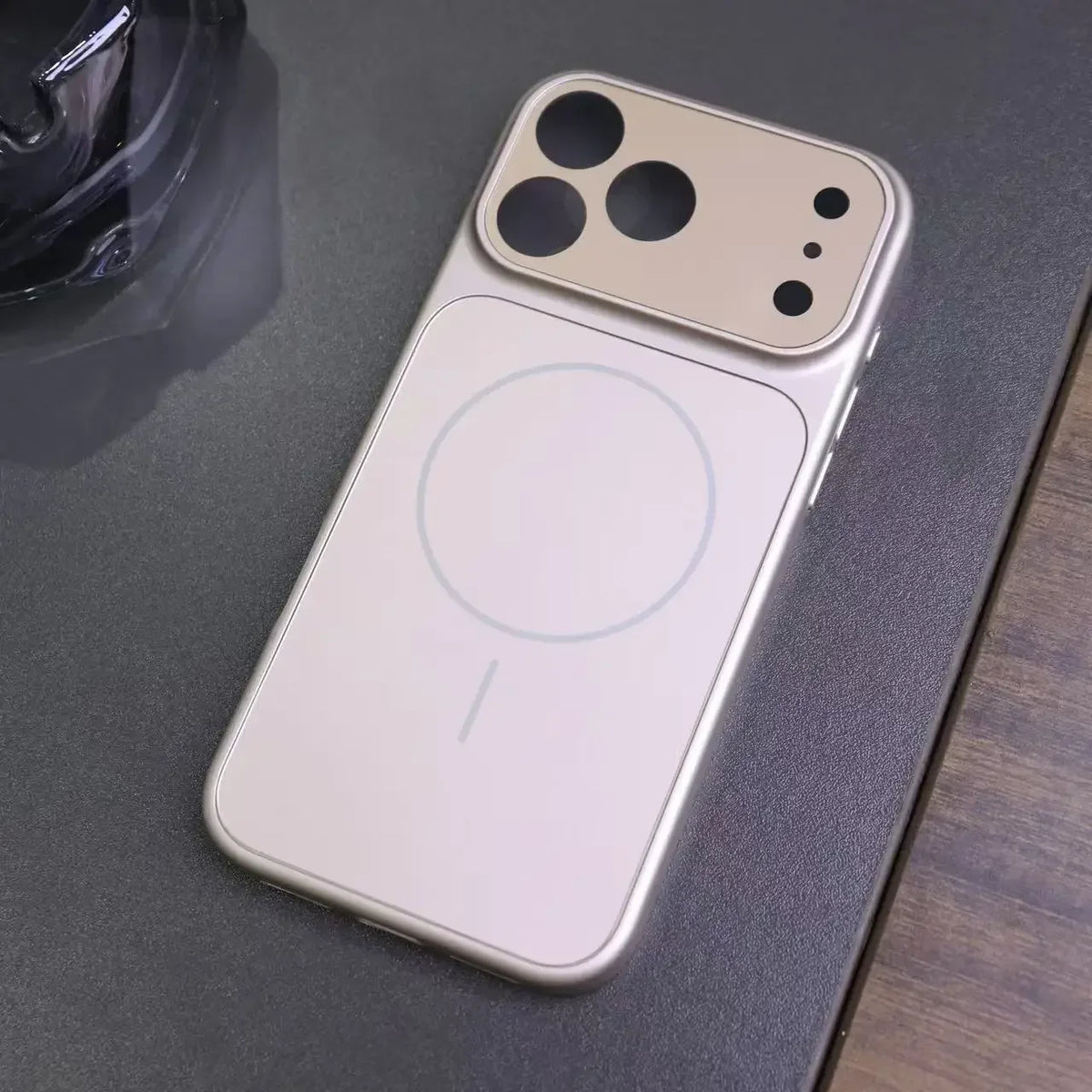 Hochwertige AG-Nano-Mattierte MagSafe-Hülle für iPhone 18 Pro & iPhone 18 Pro Max – Magnetische Stoßfeste Hülle mit Großem Kameraschutz Kaufschwan®