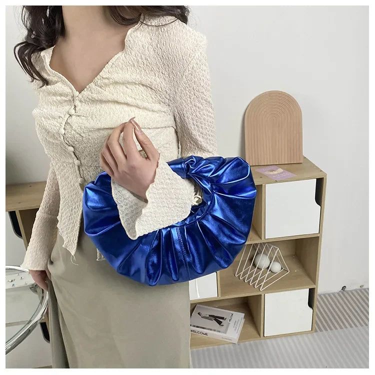 Metallic Falten Handtasche – Laser Silber Clutch & Schultertasche | Luxus Designer-inspirierte Damen Tote Kaufschwan®