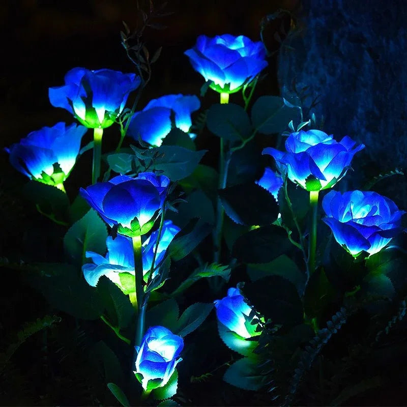 5-Köpfe Rosen Rasenlampe Solarlichter – Außen Dekorative Solar Gartenleuchten für Hof, Terrasse, Garten & Hochzeit Kaufschwan®