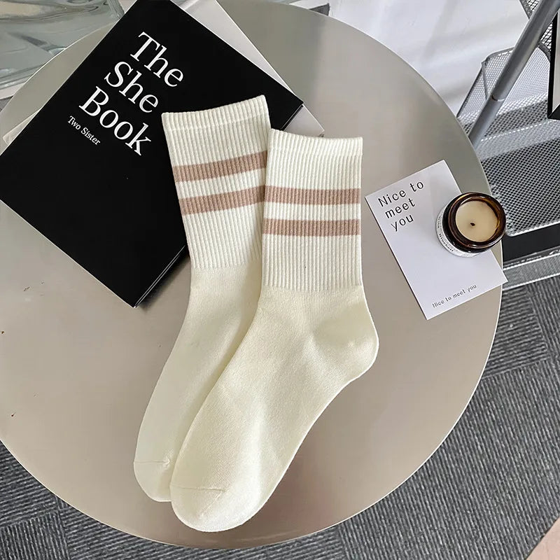 Damen Socken Mode Herbst Neue Bonbonfarbene Baumwoll Sportsocken | Preppy Stil Gestreift Freizeit Kaufschwan® Himmelblau