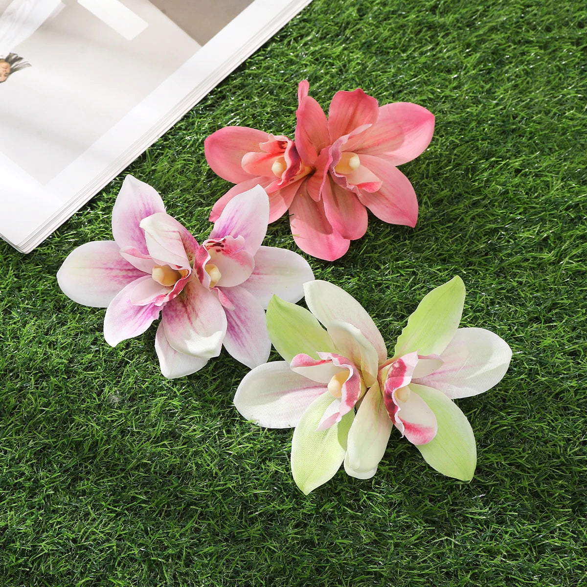 Orchideen-Blumen Haarklammer – Braut & Urlaubs Haaraccessoire Kaufschwan®