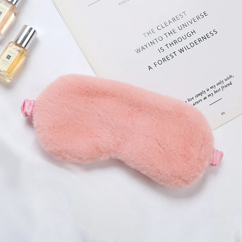 Plüsch Schlafmaske | Weiche & Niedliche Love-Cloud Augenbinde | Bequeme Augenabdeckung für Nickerchen, Reisen & Entspannung Kaufschwan® Hellrosa 20x10cm