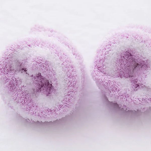 Damen Herbst & Winter Gestreifte Korallenfleece-Schlafsocken | Dicke Warme Wadenlange Haussocken Kaufschwan®