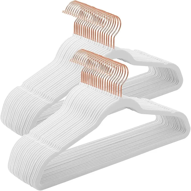 50er Set Kleiderbügel - Anti Rutsch Samt Kleiderbügel – Japanischer Stil für Kleider und Mäntel Kaufschwan®
