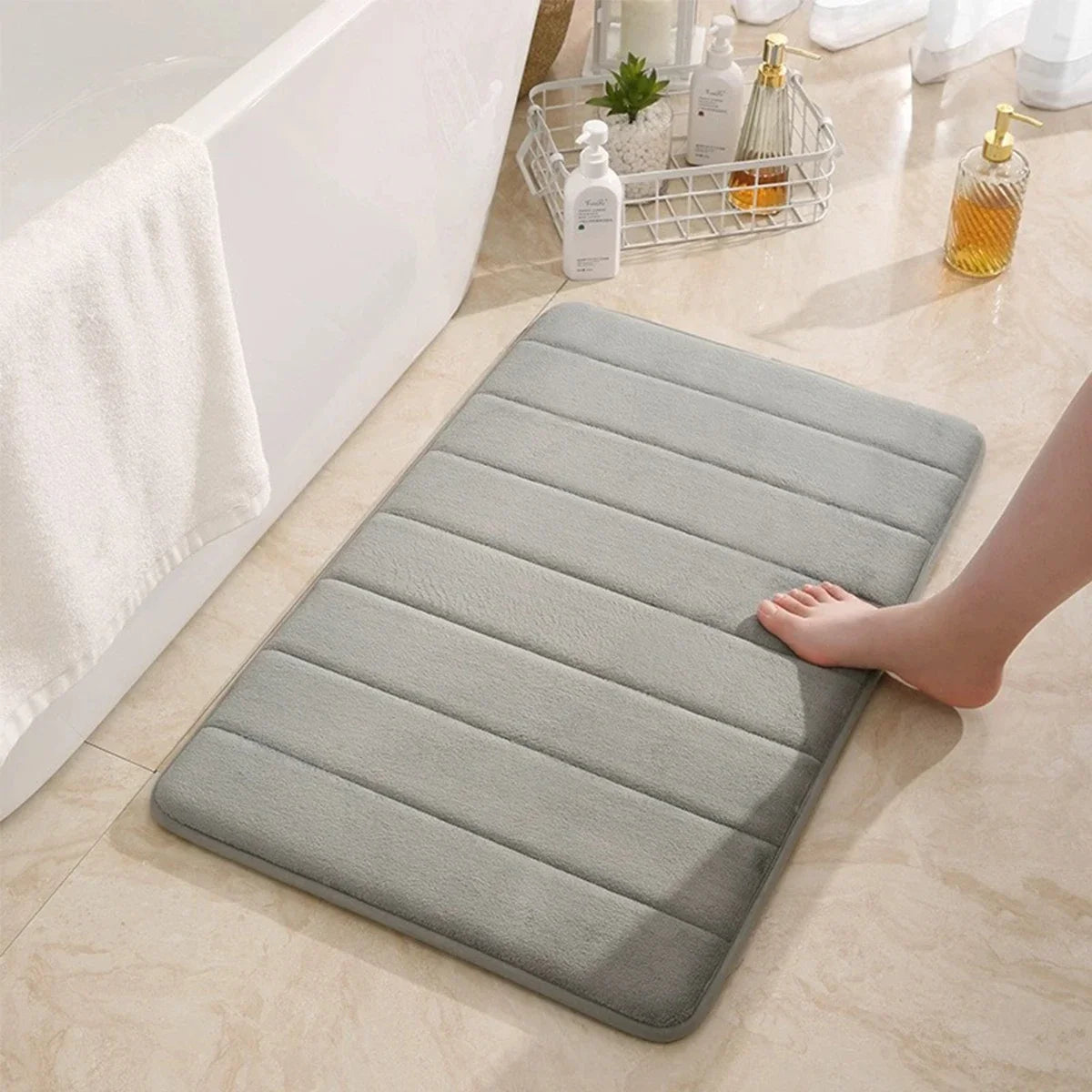 Superabsorbierende Memory-Schaum Badematte – Weicher Badezimmerteppich für Toilette, Dusche, Schlafzimmer oder Boden Kaufschwan® Grau 40x60cm