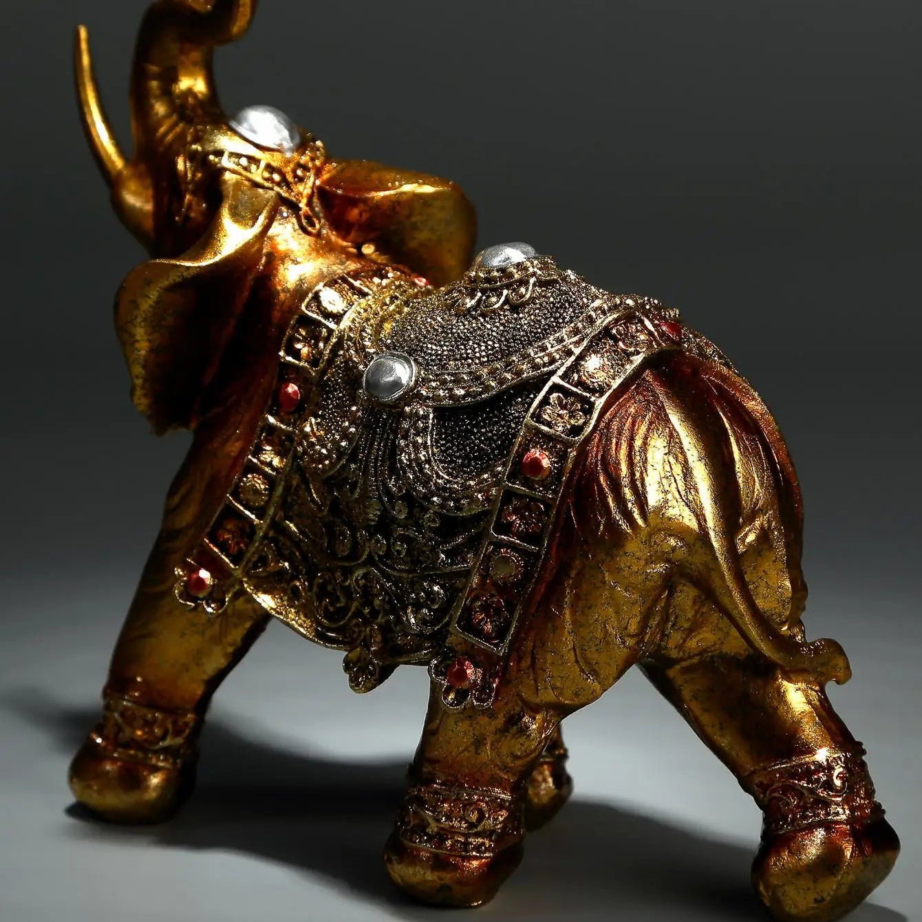 Elefanten Resin Dekoration – Handgefertigte 3D Skulptur als Hochzeitsgeschenk und Wohnaccessoire für Regal und Wohnzimmer