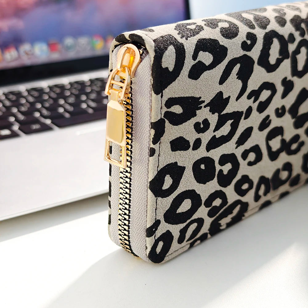 Einfache & Vielseitige Damen Geldbörse mit Leopardenmuster – Große Kapazität & Mehrere Kartenfächer | Modische PU Leder Handtasche Kaufschwan®