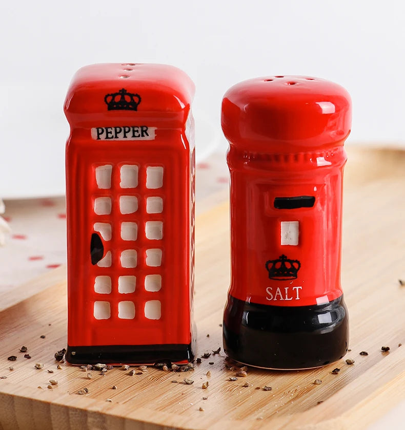 2er Set Keramik Gewürzstreuer – Telefonzelle & Briefkasten Design Salz- & Pfefferstreuer | Originelle Küchen Dekoration Kaufschwan®