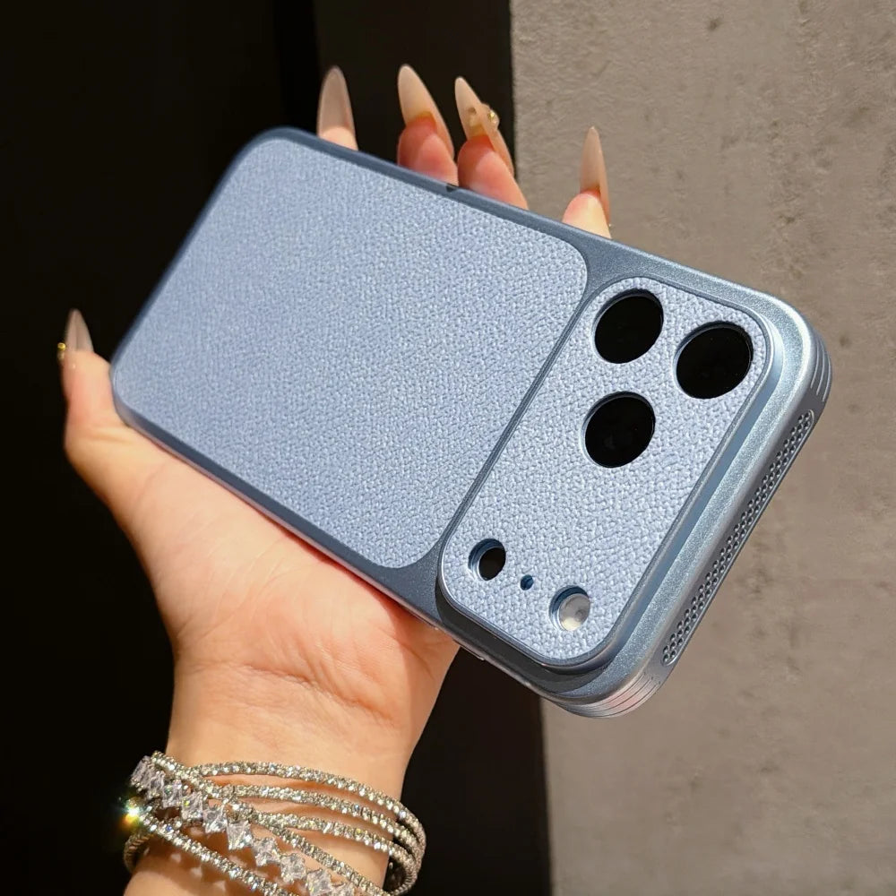 Matte PU-Lederhülle mit Litschi-Struktur für iPhone 18 Pro & iPhone 18 Pro Max – Bordeauxrote Hülle mit Wärmeableitendem Netz Kaufschwan®