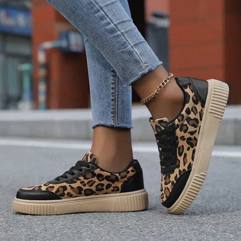 Frühling Damen Sneaker mit Leopardenmuster – Retro Chunky Casual Schuhe | Bequemes Flach-Design & Vielseitige Mode Kaufschwan®