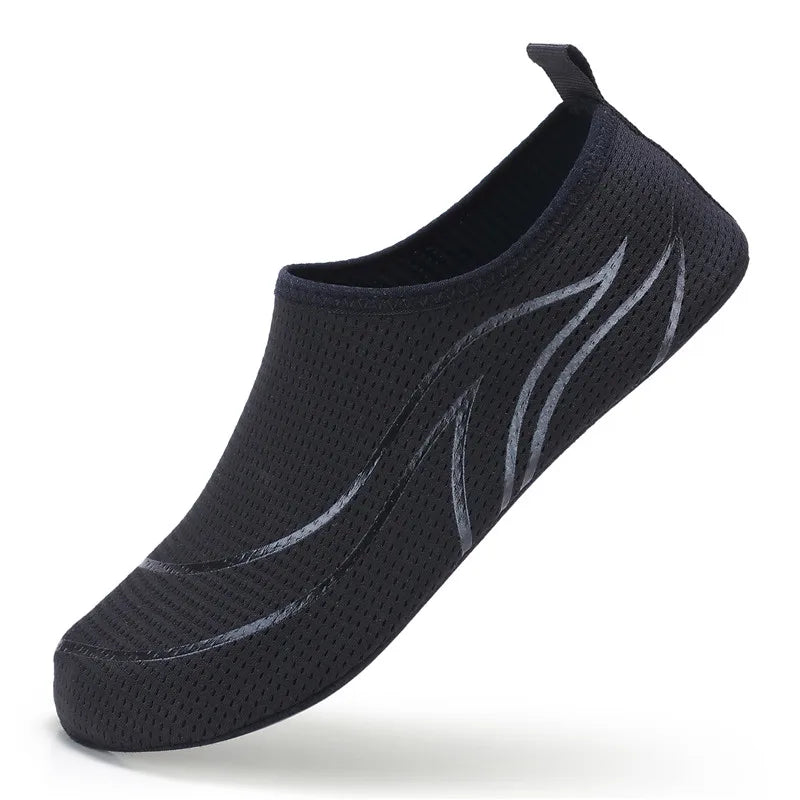 Schnelltrocknende Aqua-Schuhe für Damen & Herren – Leichte, flexible Wasserschuhe mit Anti-Rutsch-Sohle für Strand & Sommer Kaufschwan® Schwarzgrau 40-41