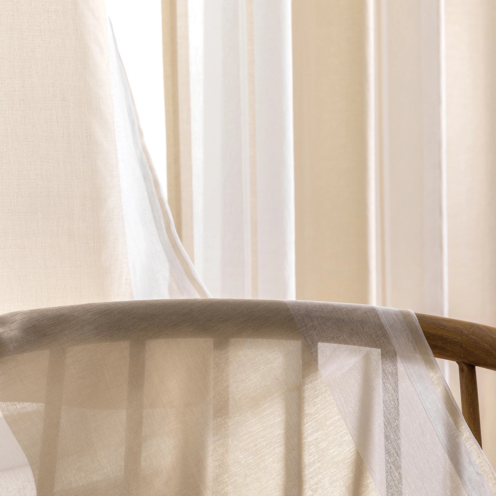 Moderner Gestreifter Halb Transparenter Voile Vorhang mit Ösen für Wohnzimmer Schlafzimmer Büro 2 Stück/Set Kaufschwan®