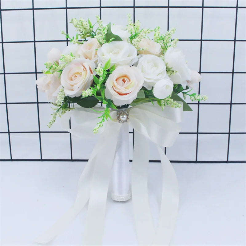 Brautstrauß Weiße Rosen – Handgefertigter Seidenblumen Hochzeitsstrauß Kaufschwan®