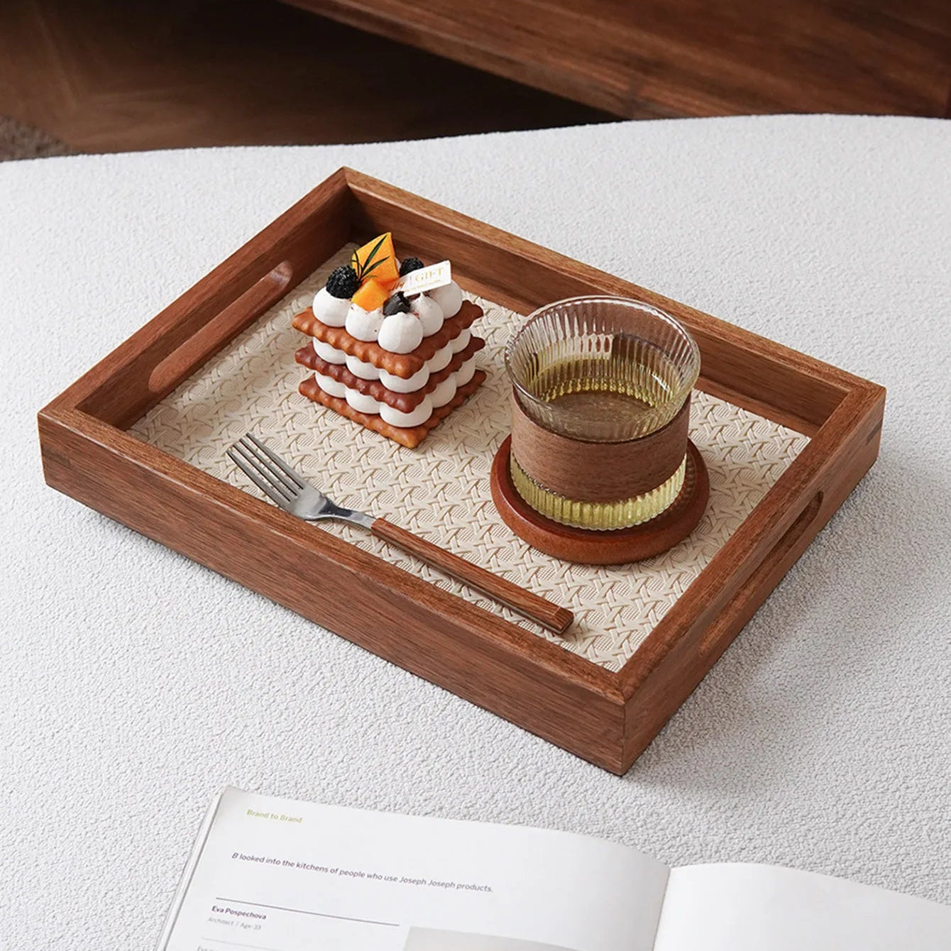 Leder-Tablett mit Bambusmuster & Akazienholz – Dekoratives Schmuck- & Aromatherapie-Tablett für Zuhause & Geschenkideen