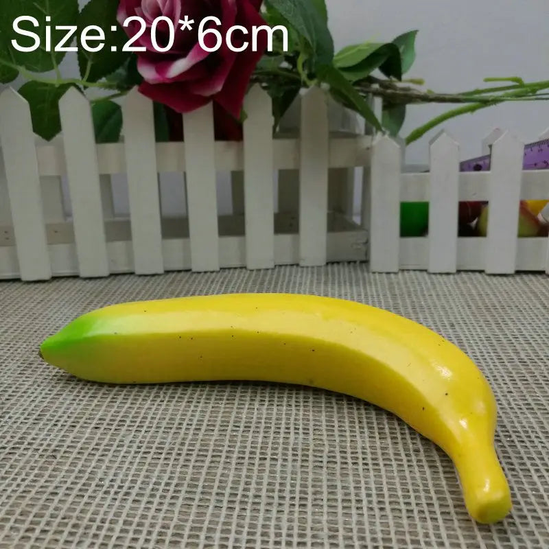 Kunststoff Simulationsfrüchte Set – Künstliche Früchte mit Wassermelone, Apfel, Orange, Birne, Zitrone, Mango, Pfirsich, Traube & Banane Kaufschwan® Banane