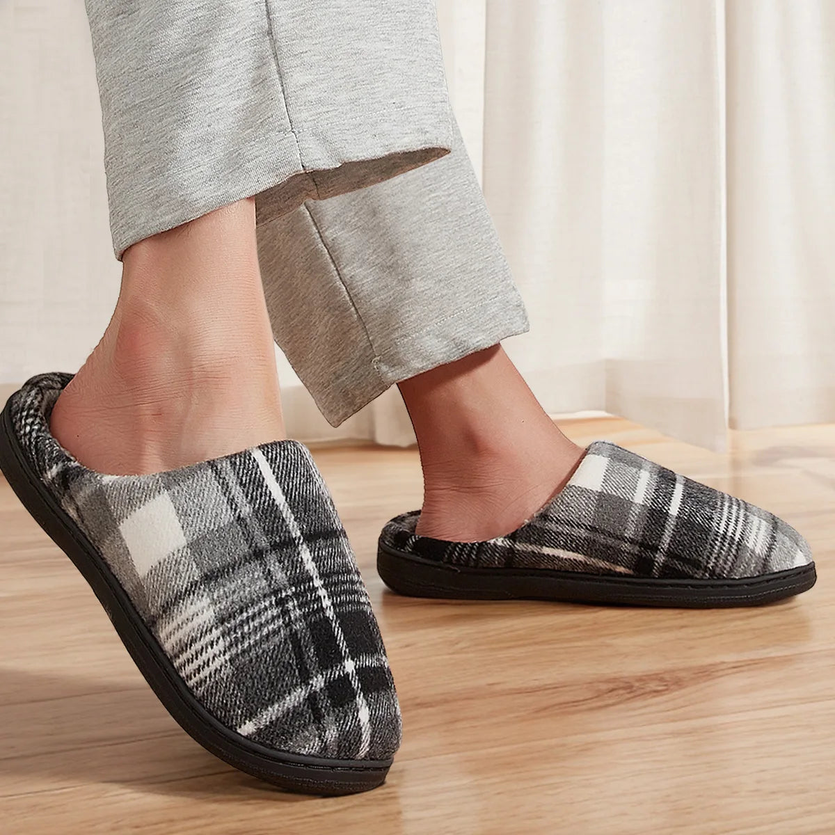 Herren Plüsch Hausschuhe | Bequeme Memory Foam Schuhe | Winter Warm & Weich Schlafzimmer Hausschuhe Kaufschwan®