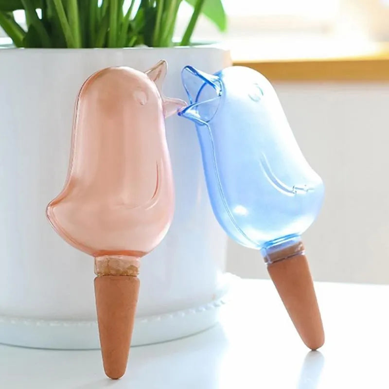 Automatische Pflanzenbewässerung im Vogel Design – Selbstbewässernder Pflanzenspike | Tropfbewässerungssystem für Zimmerpflanzen & Blumentöpfe