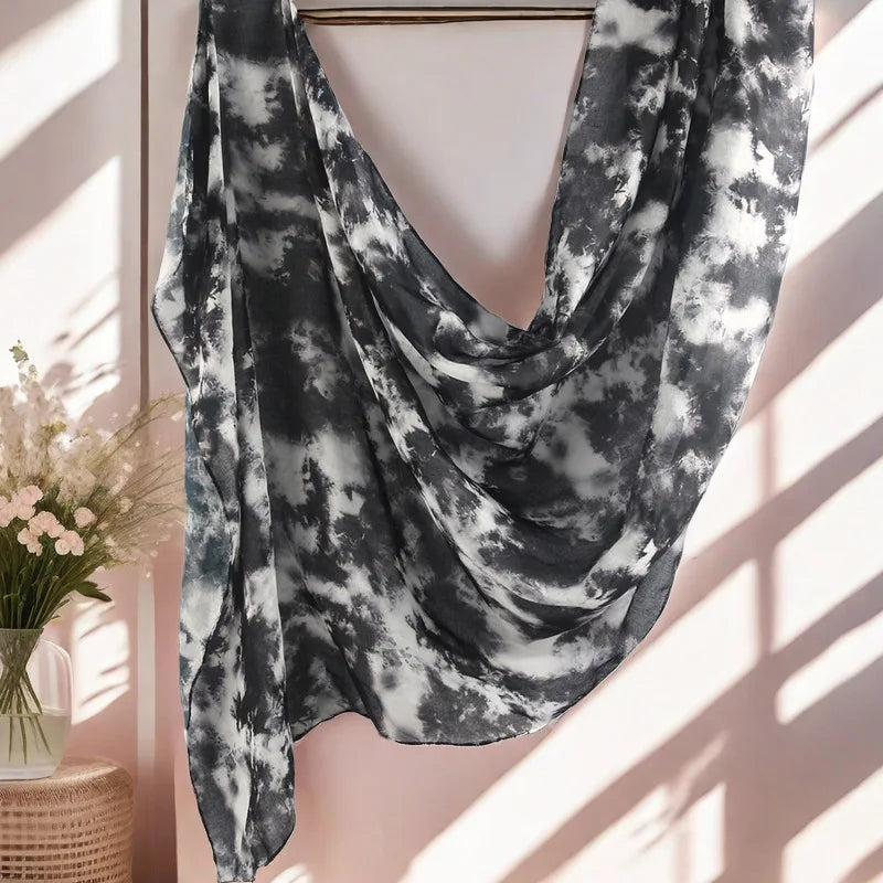 Wasserfarben Blumen Modal Hijab – Leichter Atmungsaktiver Baumwolle Viskose Schal | Damen Muslimisches Kopftuch & Eleganter Schal Kaufschwan® Schwarz-Weiß-Muster