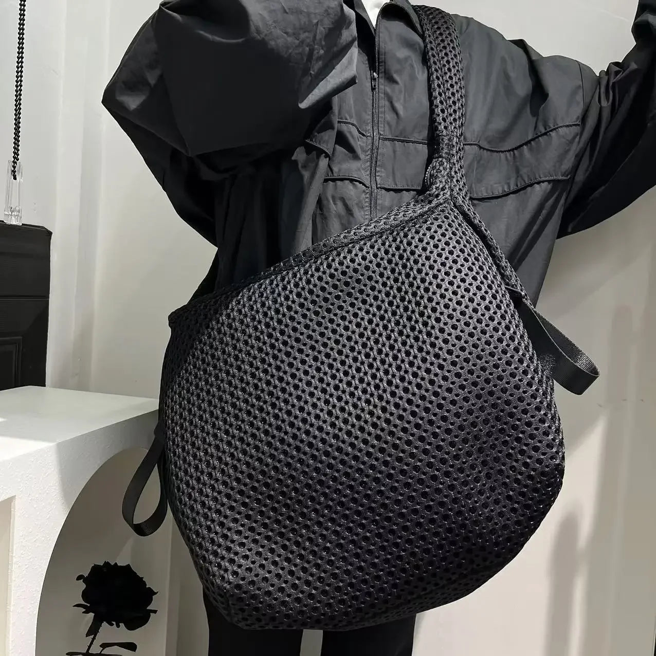 Damen Modische Mesh Nylon Umhängetasche – Leichte Schultertasche mit Großer Kapazität & Trendigem Nahtdesign Kaufschwan®