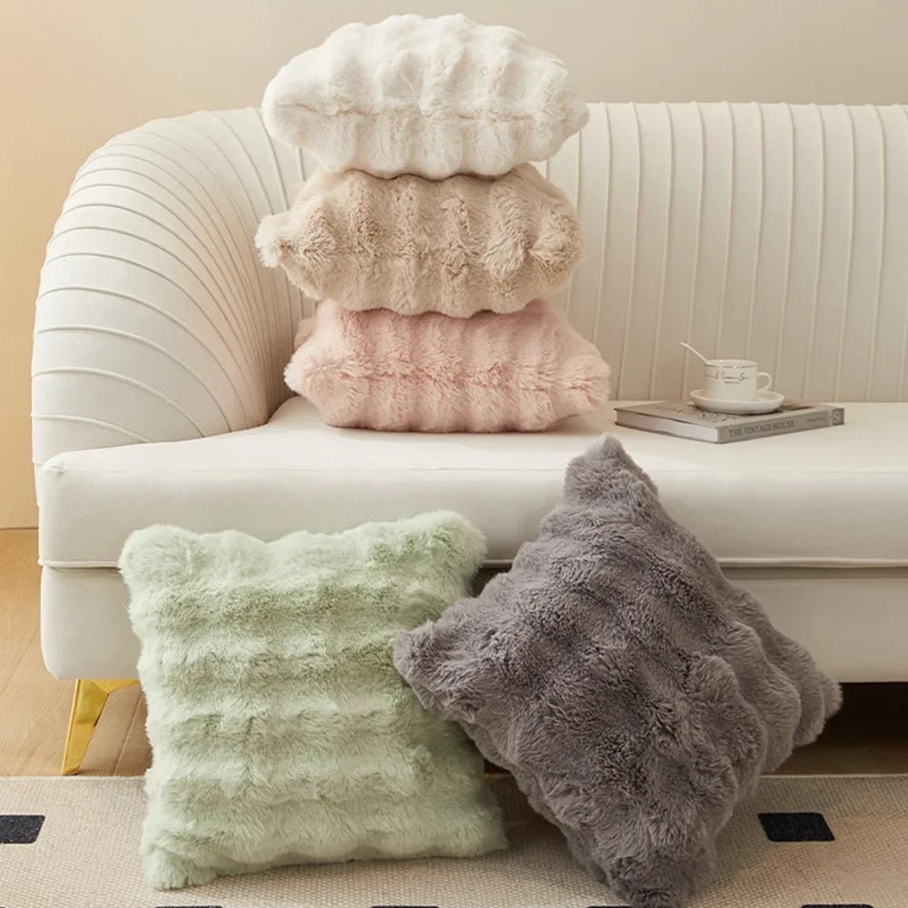 Weicher Fell-Kissenbezug | Gemütlicher Plüsch-Dekokissenbezug für Wohnzimmer, Sofa Dekor | Weiß & Grau Kaufschwan®