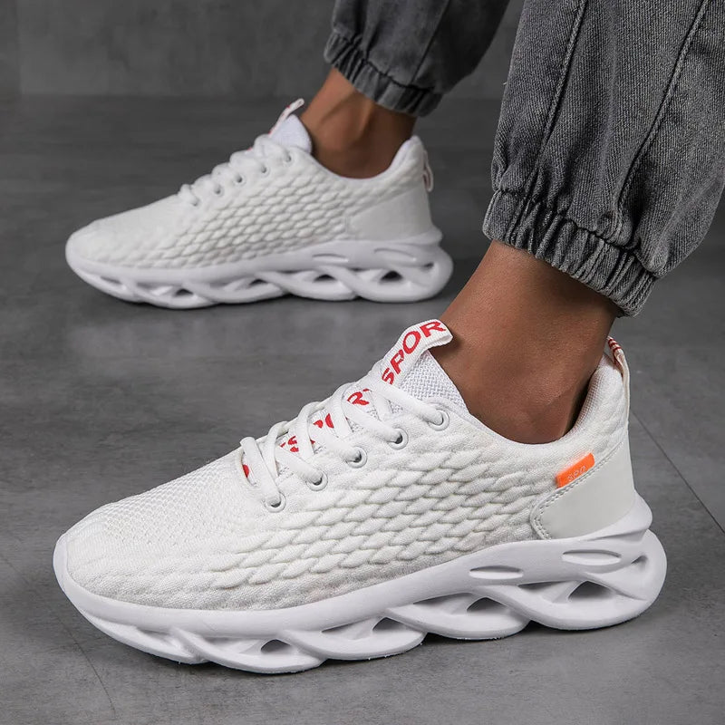 Sommer Herren Sneaker – Hochwertige Einfarbige Sportschuhe & Tennisschuhe | Atmungsaktive Schnürschuhe fürs Laufen, Training & Outdoor Kaufschwan® Weiß 39