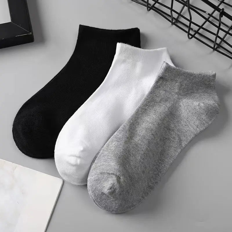 5 Paare Herren Schwarze Bootssocken | Einfarbig Atmungsaktiv Bequem Hochwertige Knöchelsocken Kaufschwan®