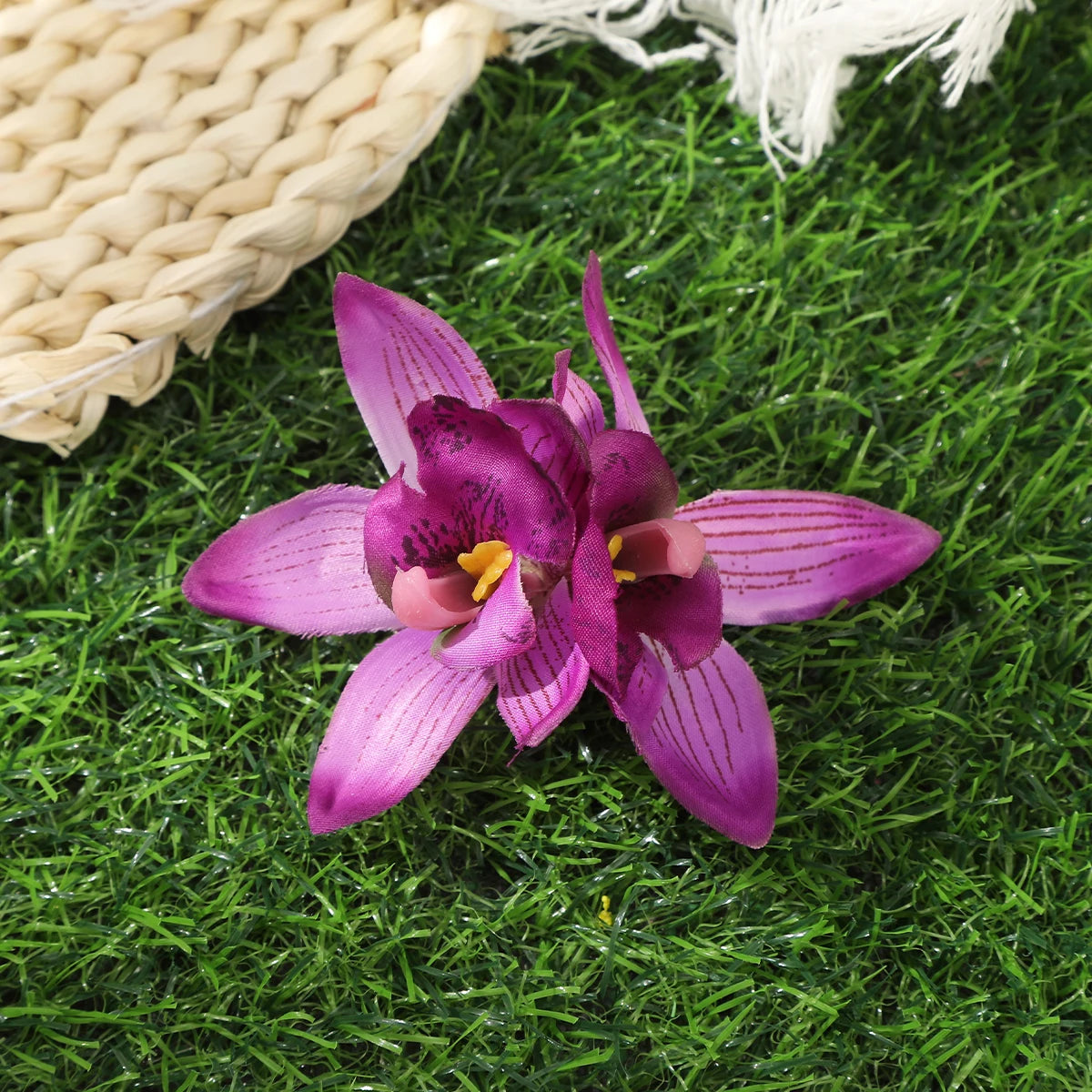 Orchideen-Blumen Haarklammer – Braut & Urlaubs Haaraccessoire
