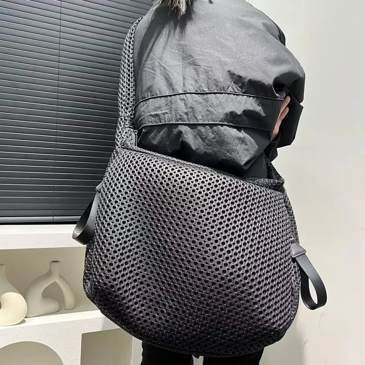 Damen Modische Mesh Nylon Umhängetasche – Leichte Schultertasche mit Großer Kapazität & Trendigem Nahtdesign Kaufschwan®