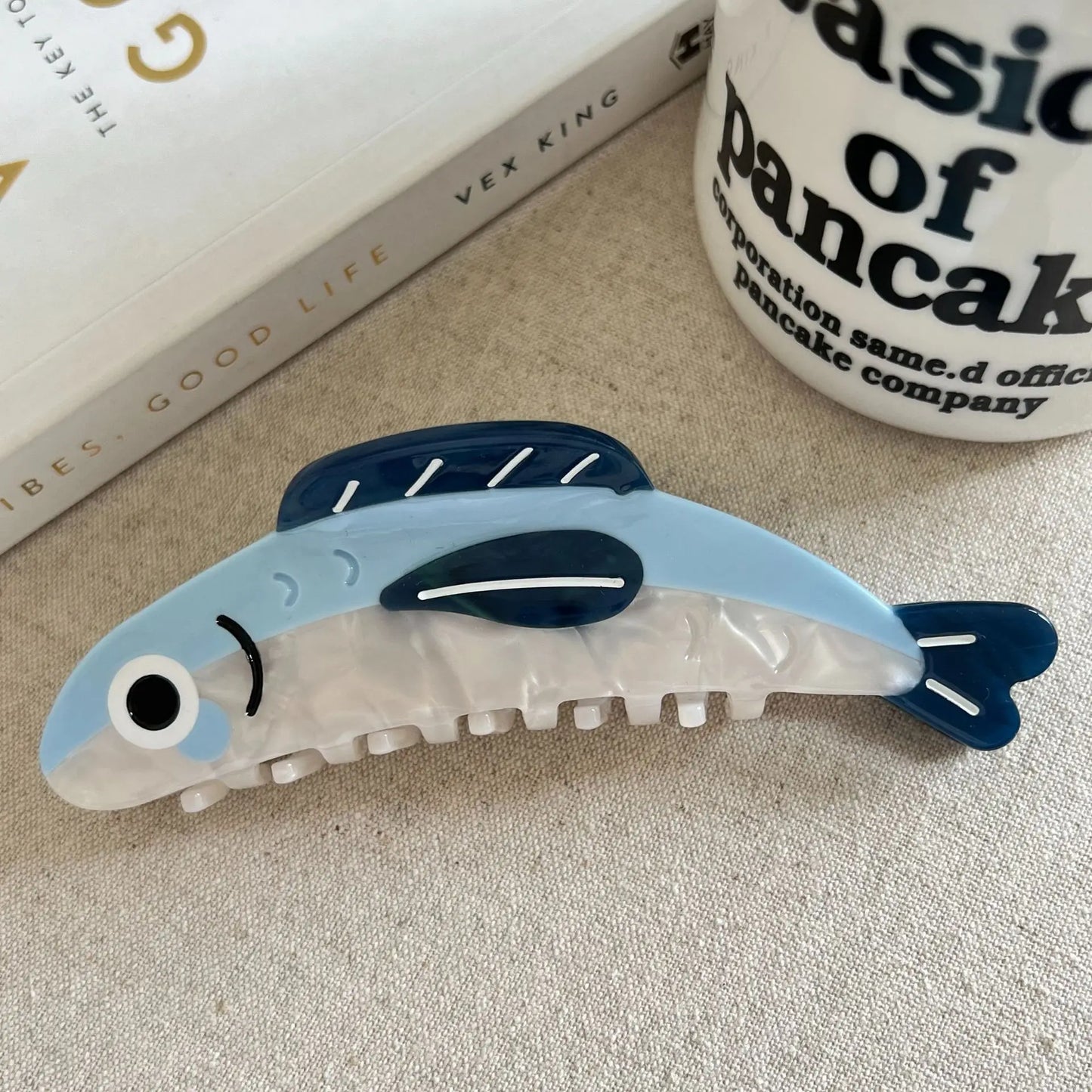 Blaue Sardinen-Haarklammer im maritimen Fischdesign Kaufschwan® 12.5CM