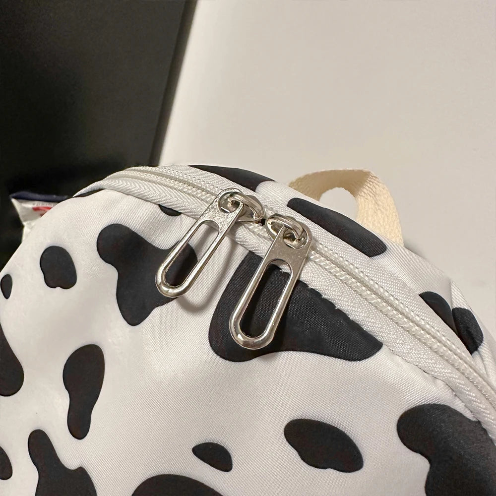 Rucksack mit Kuhmuster für Damen | Leichter & Vielseitiger Studenten-Rucksack | Gymnasium & Alltag Kaufschwan®