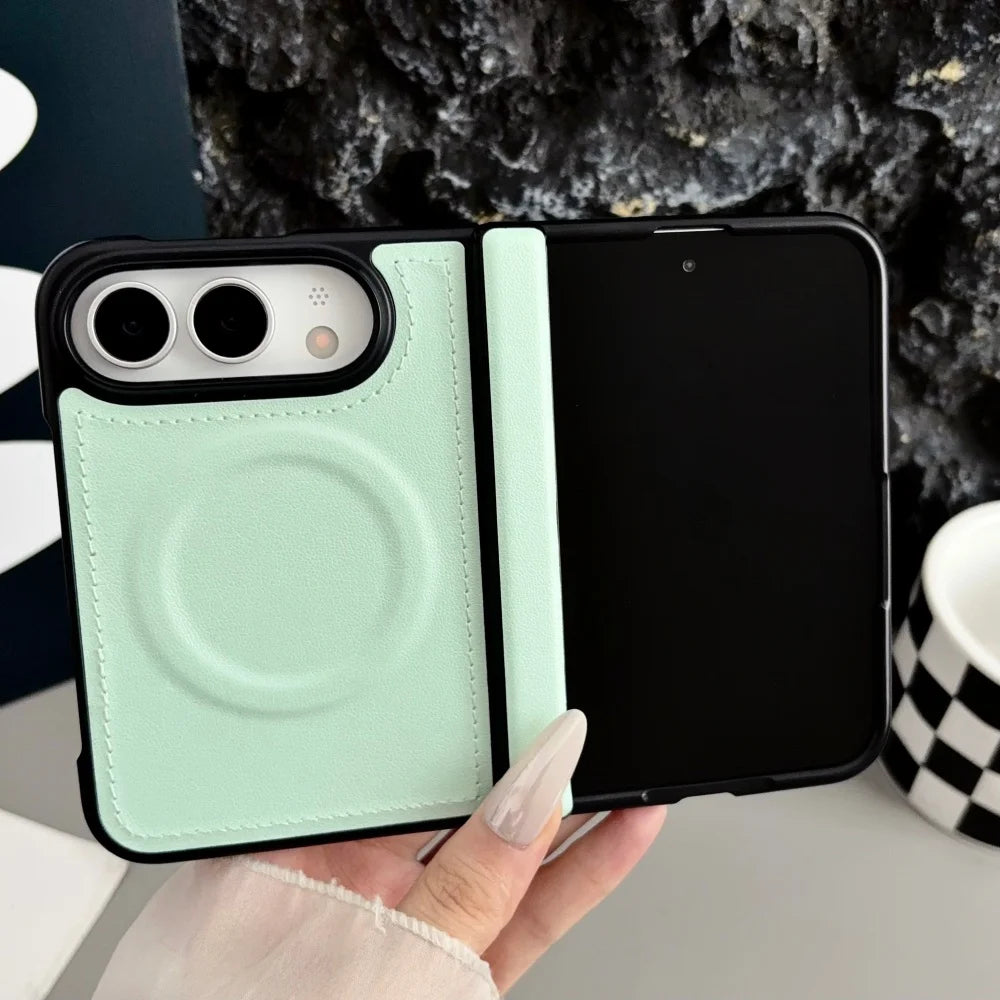 Luxuriöse Matte Lederhülle für iPhone Duo 18 Fold – Magnetische MagSafe-Kompatible Schutzhülle mit Kabellosem Laden und Stoßschutz Kaufschwan® Minzgrün iPhone Duo
