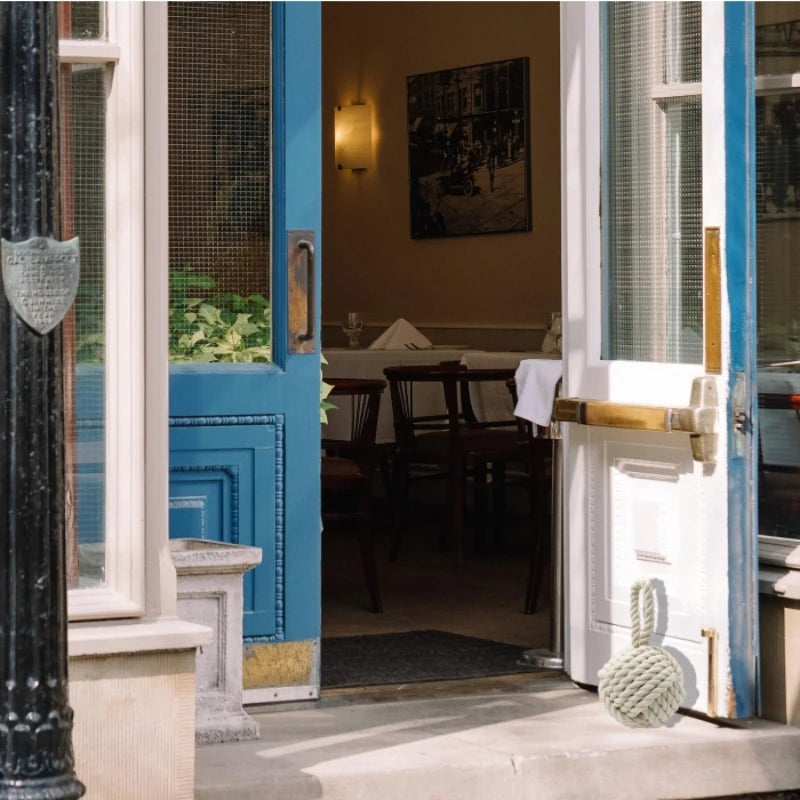Türstopper im Mediterranen Stil – Dekorativer Seilball Türhalter | Kreatives Rustikales Design für Zuhause, Restaurants & Bars Kaufschwan®