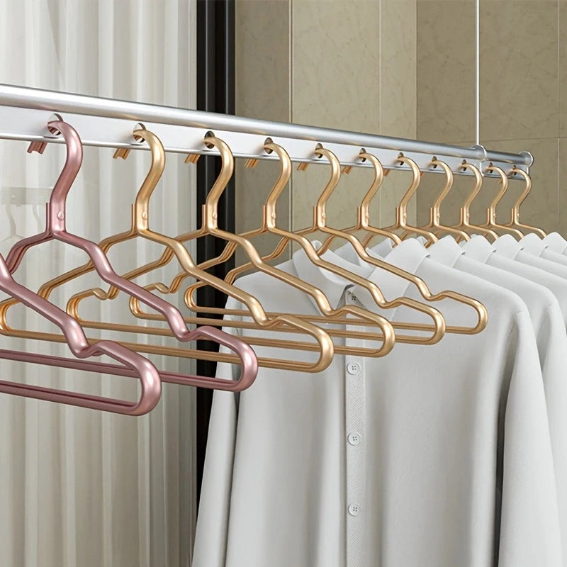Metall Kleiderbügel – Robuste Glatte Kleiderbügel für Hemden, Mäntel und Hosen Kaufschwan®