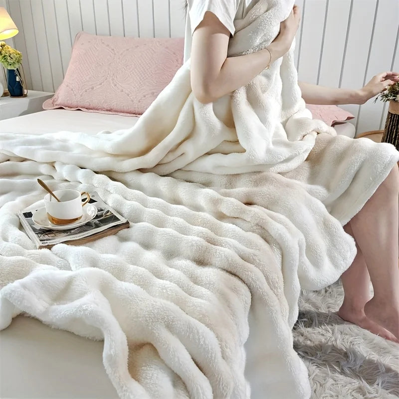 Luxuriöse Kunstkaninchenfell Decke – Weicher, dicker und warmer Überwurf für alle Jahreszeiten, vielseitig für Sofa, Schal, Reisen & Geschenk Kaufschwan®