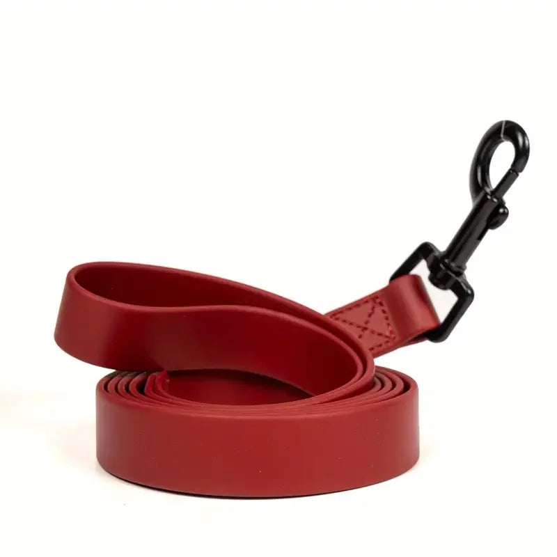Verdickte PVC Hundeleine Wasserdicht Strapazierfähig Bissfest Outdoor Leine für Alle Hunde Kaufschwan® Rot S