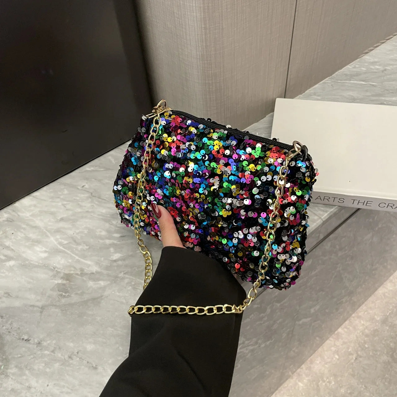Pailletten Crossbody Kettentasche – Einfarbige Schultertasche, Underarm Bag & Abend Clutch Handtasche für Damen Kaufschwan® Design 4