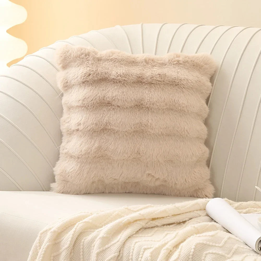 Weicher Fell-Kissenbezug | Gemütlicher Plüsch-Dekokissenbezug für Wohnzimmer, Sofa Dekor | Weiß & Grau Kaufschwan®
