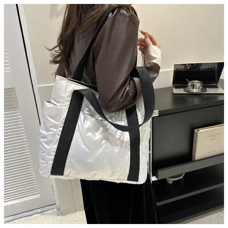 Damen Tote Bag Herbst – Große Kapazität Koreanische Mode Canvas Handtasche | Minimalistische Quadratische Schultertasche Kaufschwan®