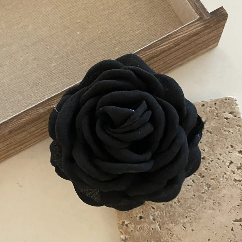 Stoff-Rosen-Haarklammern – Elegante Haaraccessoires für Damen & Mädchen