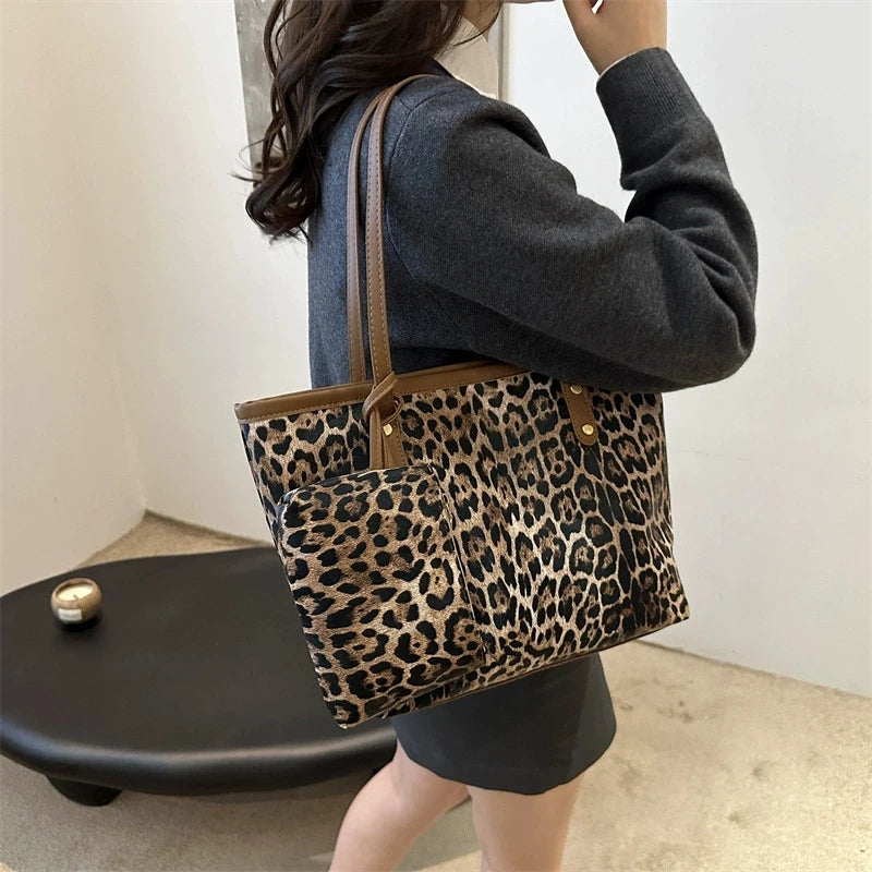 Leopardenmuster Tote Bag mit Beutel – Stylische Kunstleder Schultertasche | Große Kapazität Shopping Bag für Damen Alltag Kaufschwan®